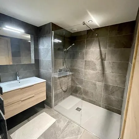 Apartment De Standing Plein Centre Station, 50m Des Pistes *